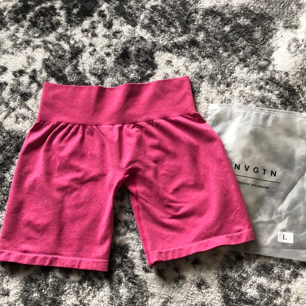 NVGTN bike shorts new with tags